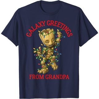 เสื้อยืดผ้าฝ้ายพรีเมี่ยม เสื้อยืด พิมพ์ลาย Marvel Groot Galaxy Greetings From Grandpa Christmas