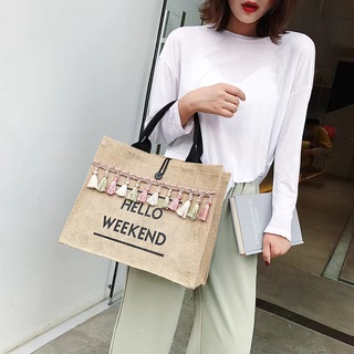 ภาพหน้าปกสินค้า【พร้อมส่ง】miss bag fashion กระเป๋าสะพายข้าง กระเป๋าถือ  รุ่น hello weekend ที่เกี่ยวข้อง