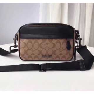 Coach  GRAHAM CROSSBODY IN SIGNATURE CANVAS