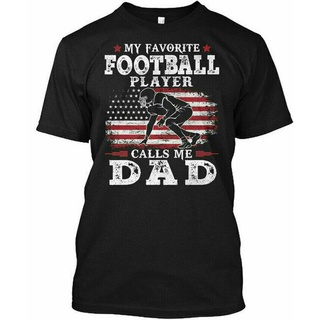 เสื้อยืดคอกลม แบบนิ่ม ระบายอากาศได้ดี พิมพ์ลาย My Favorite Football Player Calls Me Dad สไตล์วินเทจ สําหรับผู้ชายสามารถป