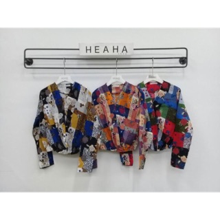 เสื้อแขนยาว คอวี ลายดอก วินเทจ