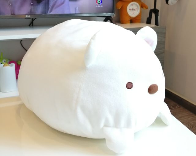 sumikko-gurashi-xl-shirokuma-white-bear-and-mochi-daifuku-penguin-with-tag-pillow
