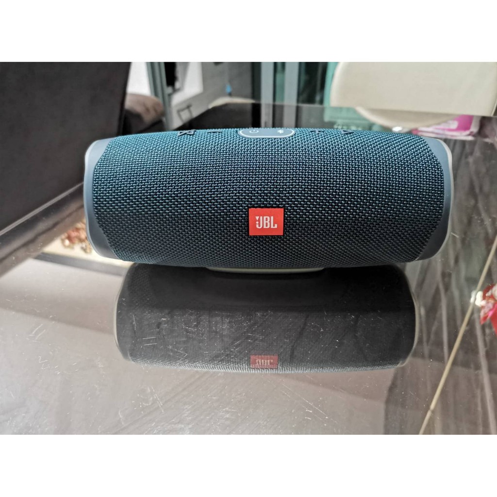 JBL Charge 4 Portable Bluetooth Speaker