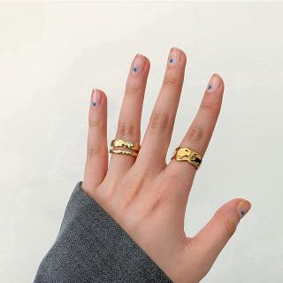 ภาพหน้าปกสินค้าแหวน ชุบทองแดง สไคล์ย้อนยุค ขนาดสามารถปรับได้ ที่เกี่ยวข้อง