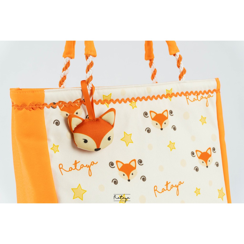 rataya-กระเป๋าถือขนาดกว้างใบเล็ก-star-fox-width-middle-bag
