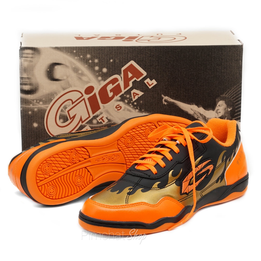 ภาพสินค้าGIGA รองเท้าฟุตซอล รองเท้ากีฬาออกกำลังกาย รุ่น Firer สีดำส้ม จากร้าน pimchatshop บน Shopee ภาพที่ 2