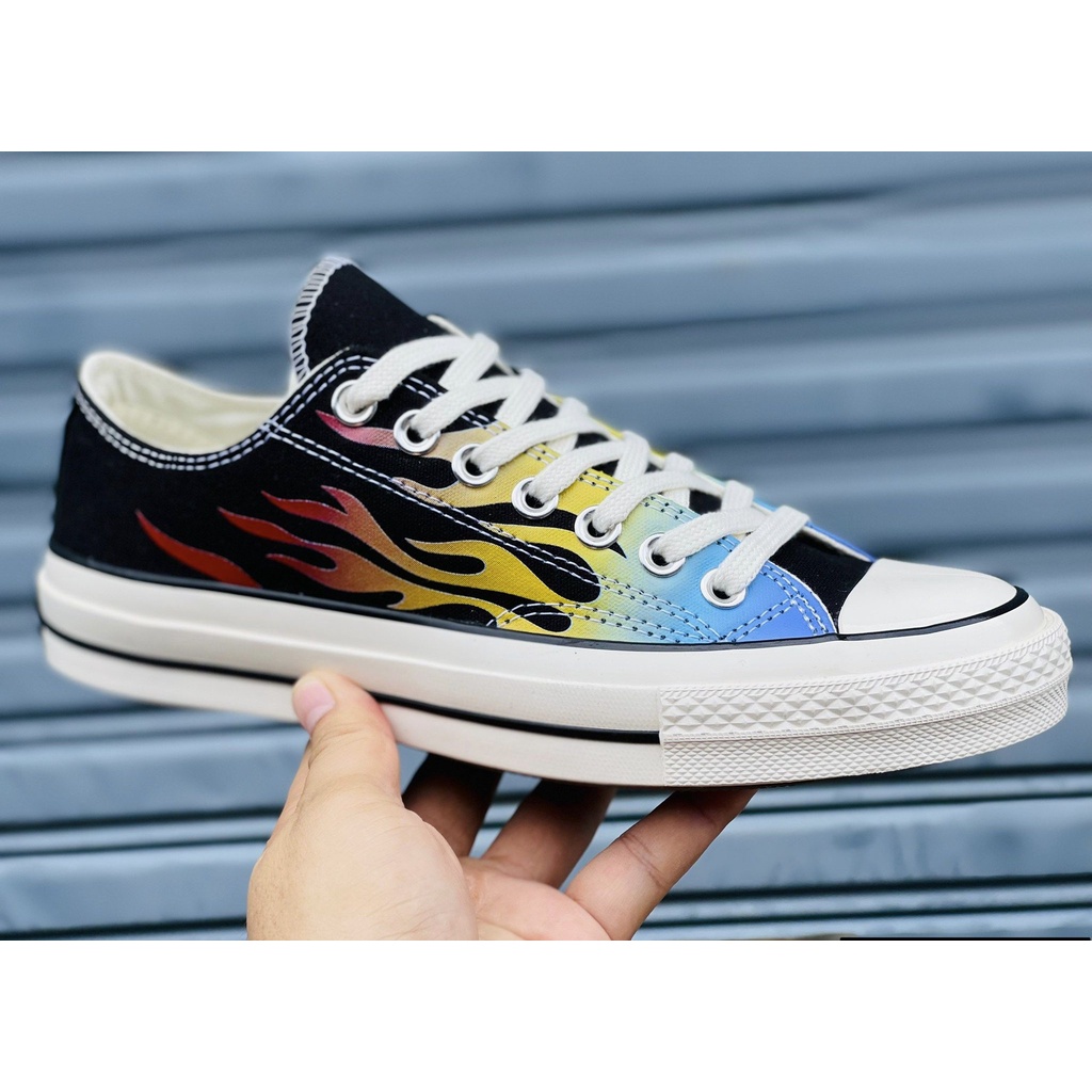 พร้อมส่ง-ไม่ต้องรอพรีออเดอร์-รองเท้าผ้าใบ-converse-ลายไฟ-converse-all-star-70-archive-print-flame-multi-colors