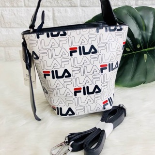 Fila แท้ outlet