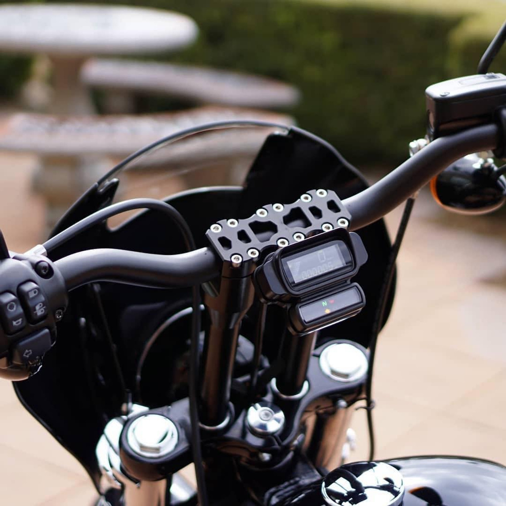 (พิมพ์ GVDR238 ลดอีก 80บาท)Hard Case Performance HCP Risers 10" 12