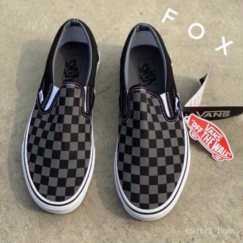 vans-slip-on-sneakers-grey-black