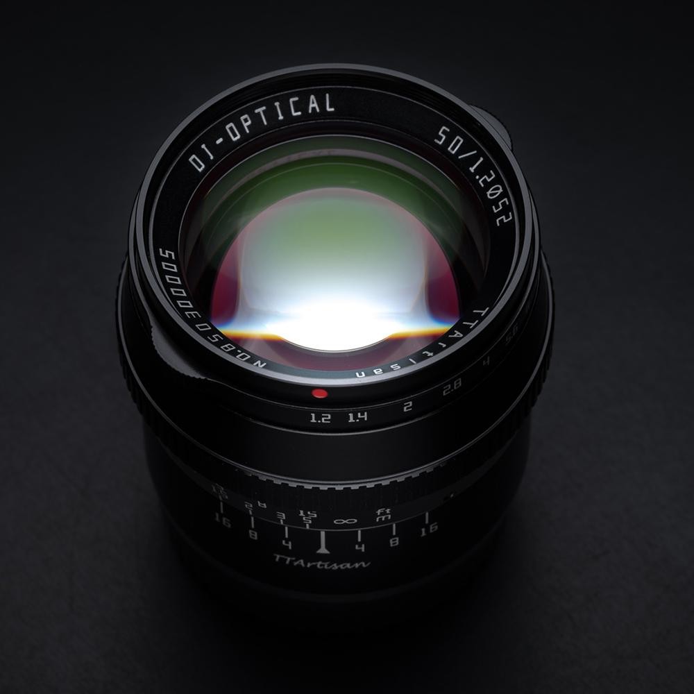 ภาพสินค้าTTArtisan 50mm f1.2 เลนส์มือหมุน ละลายหลัง Mirrorless สำหรับ FX / M43 / E / EOS M ประกัน 3 ปี จากร้าน fotoconner บน Shopee ภาพที่ 4