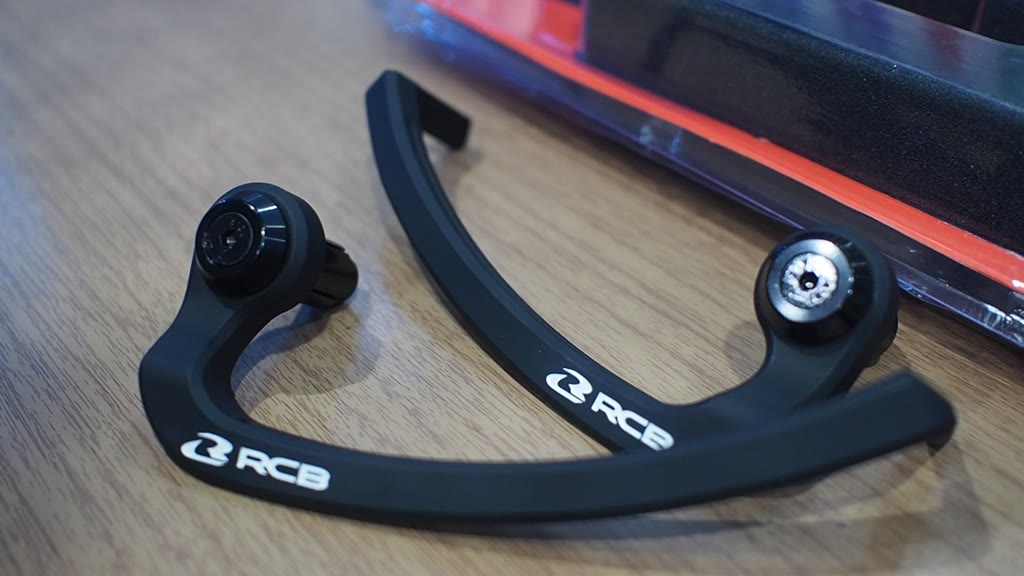 การ์ดแฮนด์ สีดำด้าน Racing Boy รุ่น GP2-V.2 (คู่) RCB RB8. | Shopee ...