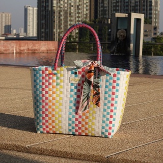 กระเป๋าสานพลาสติก Handmade น้ำหนักเบา รุ่น Rainbow ไปเที่ยวทะเล สงกรานต์ พร้อมส่ง
