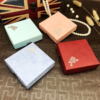 Jewelry packaging box paper size 9cm * 9cm * 3cm