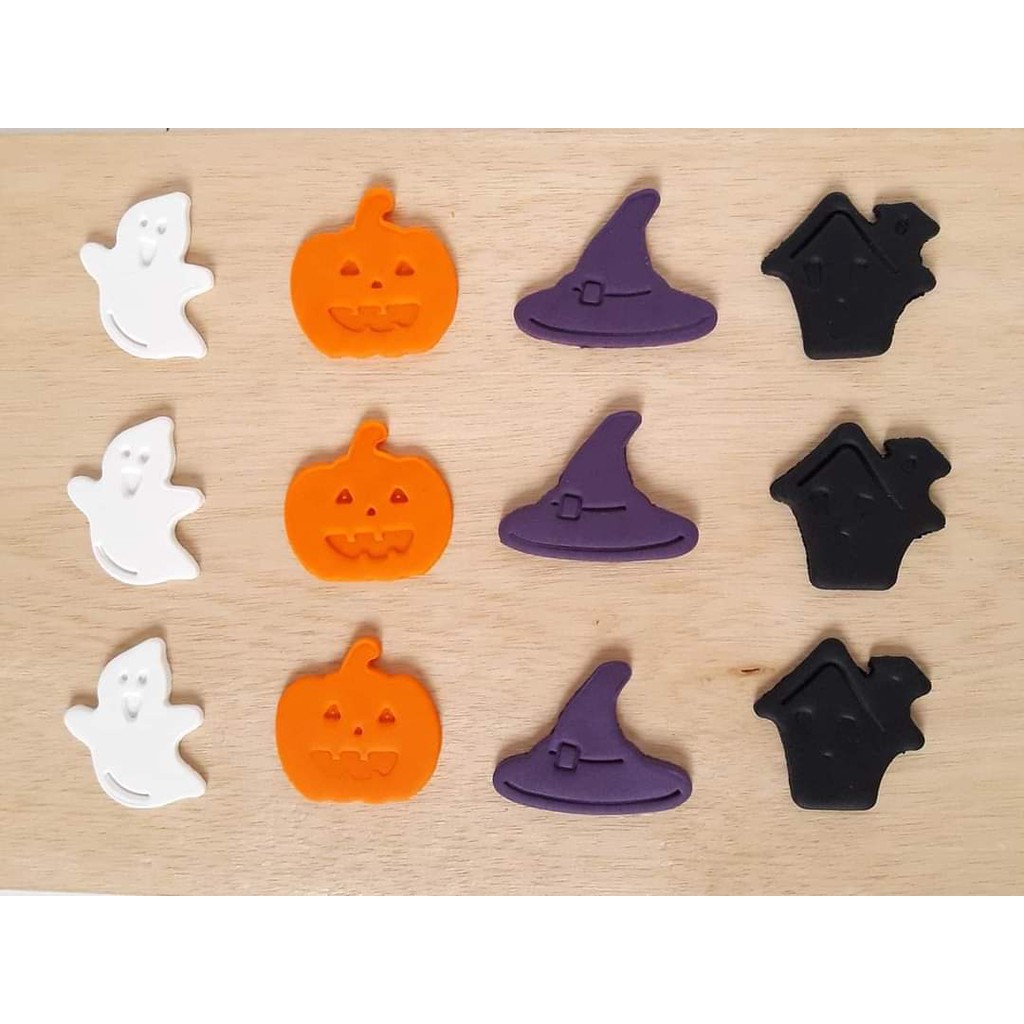 น้ำตาลแต่งขนมฮัลโลวีน-halloween-cake-topper-น้ำตาลรูปผี-ฟักทอง-หมวกแม่มด-บ้านผีสิง-เทศกาลฮัลโลวีน-แต่งเค้ก-12-ชิ้น