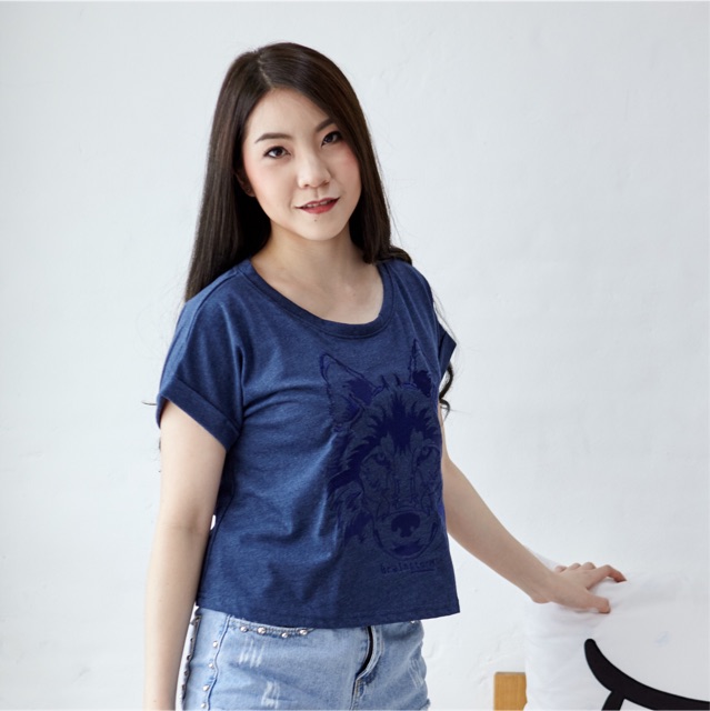 เสื้อครอป-crop-top-แขนสั้น-ปักลายหมาป่า-ผ้านุ่ม-cotton-100