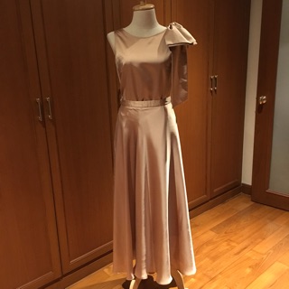 Evening dress NEW set blouse&amp;skirtงานตัด เซ็ต2ตัว ใส่แยกไป mix&amp;match ได้ สีทองหม่นเข้ม สวยมากๆๆ size M อก 33 เอว 28