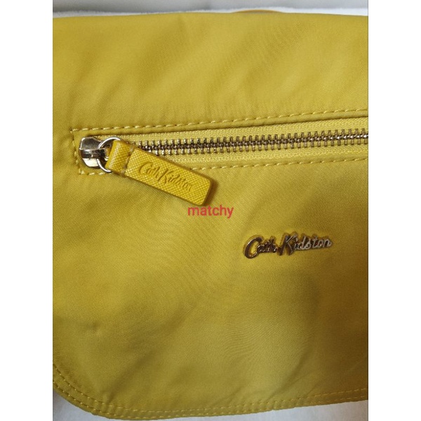 premium-brand-cath-kidston-กระเป๋าสะพายมือสอง-รุ่น-bennett-yellow-crossbody-bag-ของแท้-100-ซื้อจาก-shop