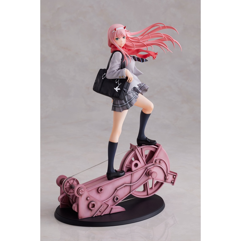 พร้อมส่ง-darling-in-the-franxx-zero-two-school-uniform-ver-1-7-scale-figure-re-run