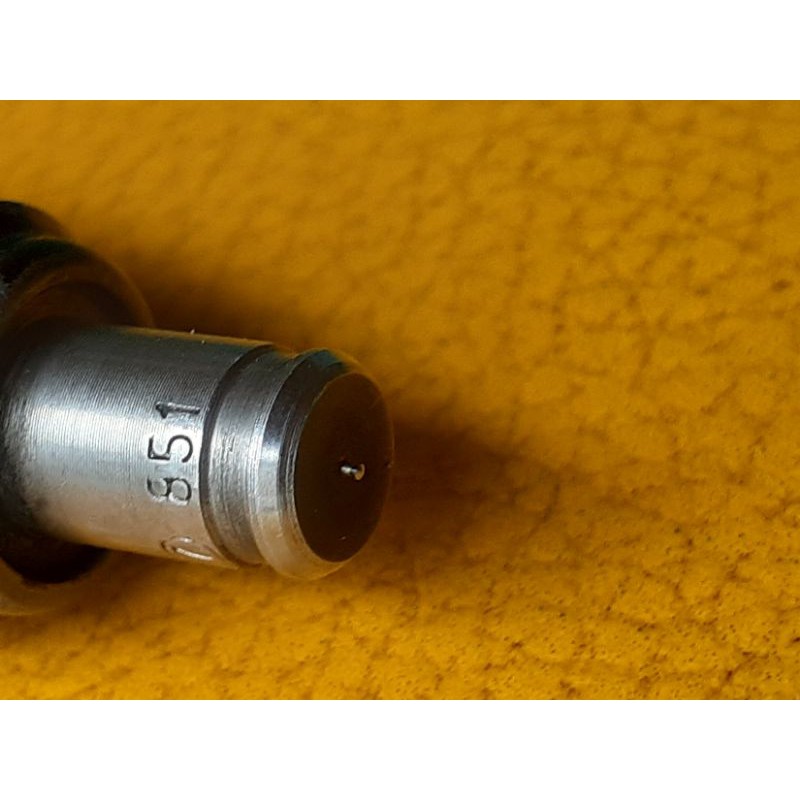 หัวฉีดน้ำมัน-injector-injection-valve-แท้เดิม-bmw-e30-e36-e28-e34-e32-e31-z1