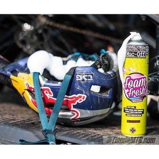 Muc-Off Foam Fresh Cleaner 400 ML สเปรย์โฟมทำความสะอาดหมวกกันน็อค , รองเท้า