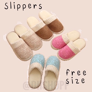 ❤️พร้อมส่ง❤️ รองเท้าสลิปเปอร์ รองเท้าใส่ในบ้าน Slippers ราคาถูก ฟรีไซส์ กันหนาว