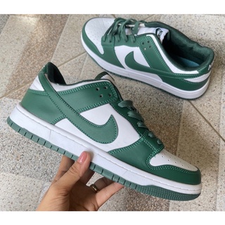 New🔥 SB Dunk Low ไซส์ 39-45(+1ไซส์จากไซส์ปกติ) รองเท้าผ้าใบชาย แล้วก็ผู้หญิง (SB )