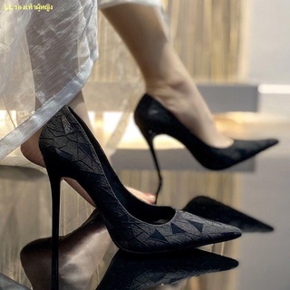 Fashion # 🔥☀รองเท้าผู้หญิง เกาหลี เวอร์ชั่น 2022 ใหม่ รองเท้าผู้หญิง ชี้นิ้วเท้า ทุกการแข่งขัน สีดำ รองเท้าทำงาน กริช ร