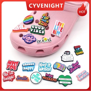 อุปกรณ์เสริม จี้รูปการ์ตูน Phrases PVC สําหรับตกแต่งรองเท้า Crocs