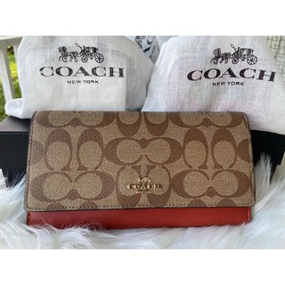 แท้ค่ะพร้อมส่ง Coach กระเป๋าใบยาว Trifold Wallet In Colorblock Signature Canvas 91585