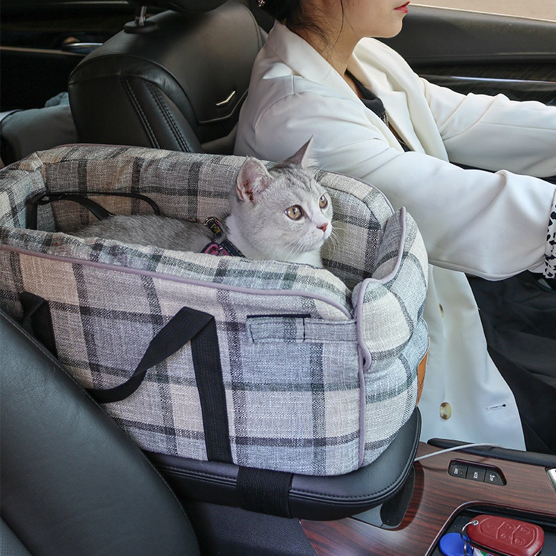 ภาพสินค้าคาร์ซีทสุนัข คาร์ซีทแมว กระเป๋าแมว กระเป๋าสัตว์เลี้ยง กระเป๋าสุนัข กระเป๋าสัตว์ เบาะ หมา ใน รถยนต์ dog car seat จากร้าน pethall.th บน Shopee ภาพที่ 1