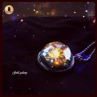 gold galaxy by chocolate_save_theday