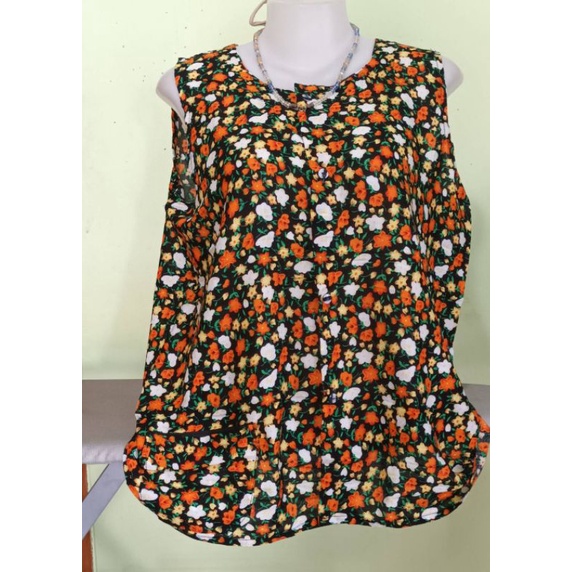 เสื้อคอกระเช้าคนแก่-กระดุมผ่าหน้า-ผ้าแมมเบริด-ใส่เย็นสบาย
