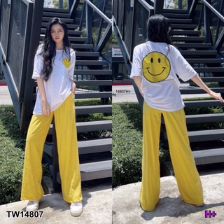 TW14807  Set 2 ชิ้น เสื้อโอเวอร์ไซส์ คอกลม แขนสั้น อกสกรีน Smile + กางเกงขายาว ทรงขากระบอกใหญ่ เนื้อผ้าคอตตอน