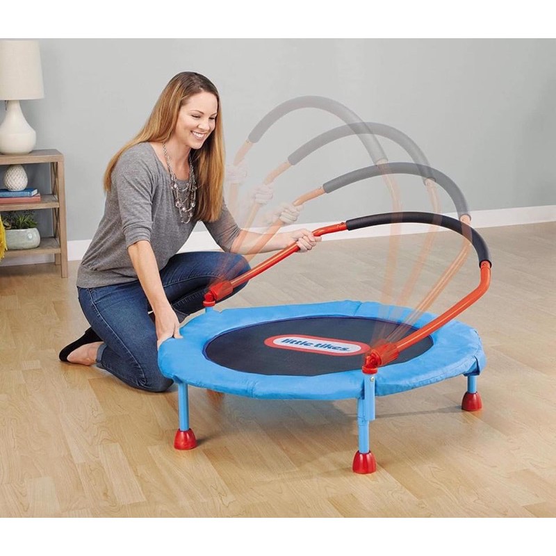 แทรมโพลีนพับเก็บได้-little-tikes-easy-store-3-trampoline