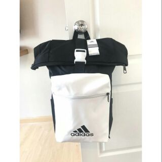 🐣ADIDAS CORE BACKPACK🐣กระเป๋าเป้แบ็คแพ็ค วัสดุpolyester ผสมCanvas สีทูโทน