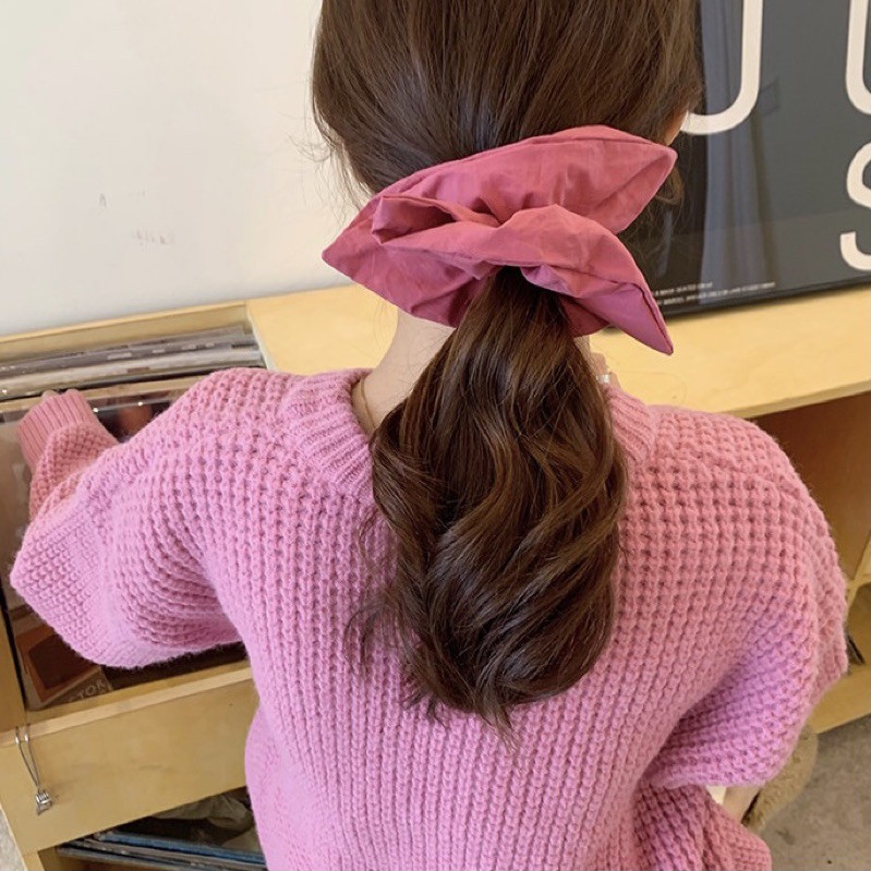 scrunchie-ยางรัดผมทรงเหลี่ยม-คนไหนชอบผ้ามัดผมใหญ่ๆ-แนะนำรุ่นนี้เลย-สีสวยมากๆ