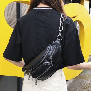 ภาพขนาดย่อของภาพหน้าปกสินค้า𝑬𝑽𝑬 กระเป๋าสะพายข้างหนังเทียม 4 ช่องซิปสีดำเงา (E-993) จากร้าน hanan1996 บน Shopee