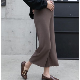 ภาพขนาดย่อของภาพหน้าปกสินค้ากางเกงคลุมท้องผ้ายืด Modernmomwear ไม่บาง ไม่ต้องปรับสาย ใส่สบายมาก จากร้าน ingingtesy บน Shopee