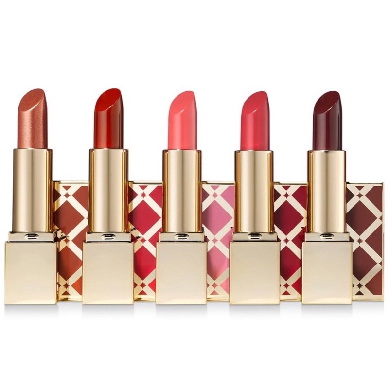 ภาพหน้าปกสินค้าEste Lauder Decadent Lipstick Gift Set ลิปสติก จำนวน5แท่งและ1แท่งนะคะ จากร้าน aey89.shop_usa บน Shopee