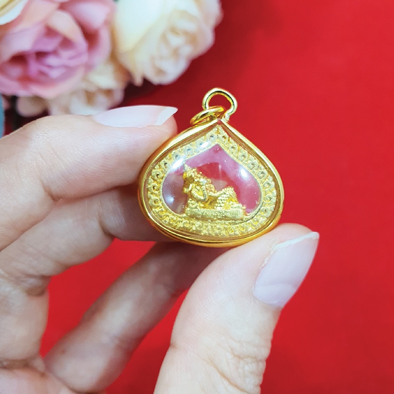 จี้พระพิฆเนศ-องค์สีทอง-ล้อมเพชร-เทพเจ้าแห่งความสำเร็จศิลปวิทยาการและการประพันธ์-จี้ทอง-พระเลี่ยมทอง-งานสวยพร้อมบูชา