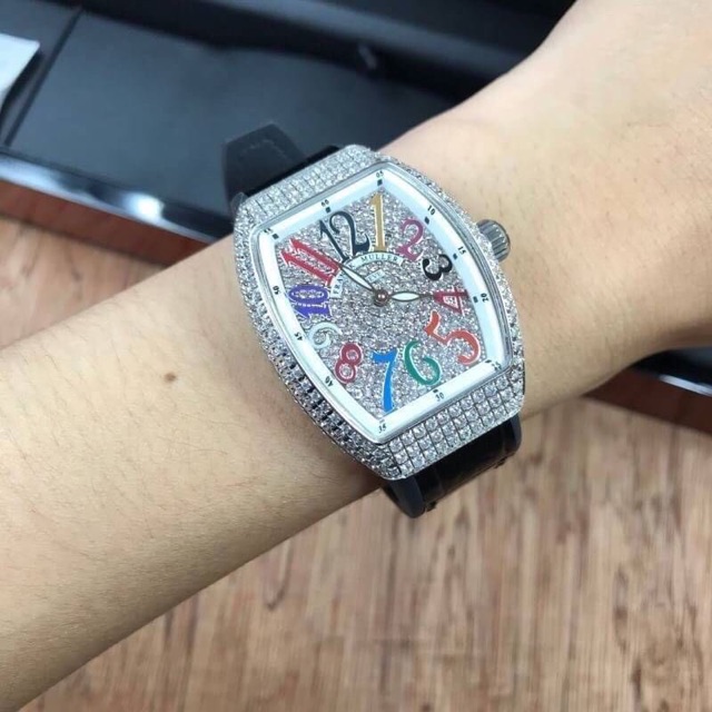 นาฬิกาข้อมือ-franck-muller