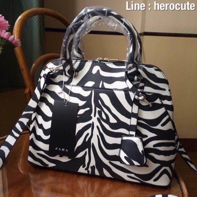 zara-printed-city-bag-ของแท้-ราคาถูก