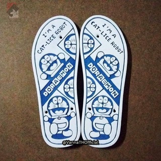 รองเท้าแกะลาย | ลาย Doraemon 1 | ช้างดาว ของแท้ | Handmade | (Pre-พรีออเดอร์)