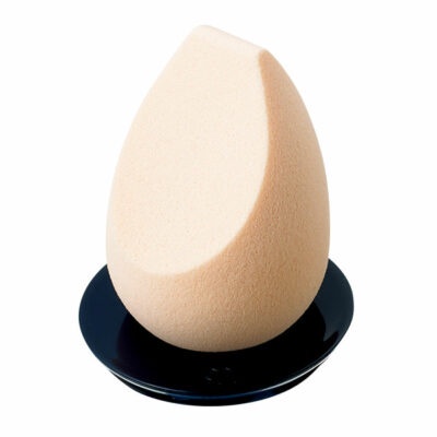 cpb-cle-de-peau-beaute-leponge-the-sponge