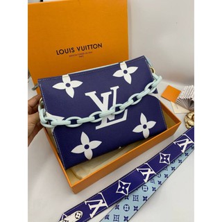 กระเป๋า​ถือ​ Louis​ Vuitton​