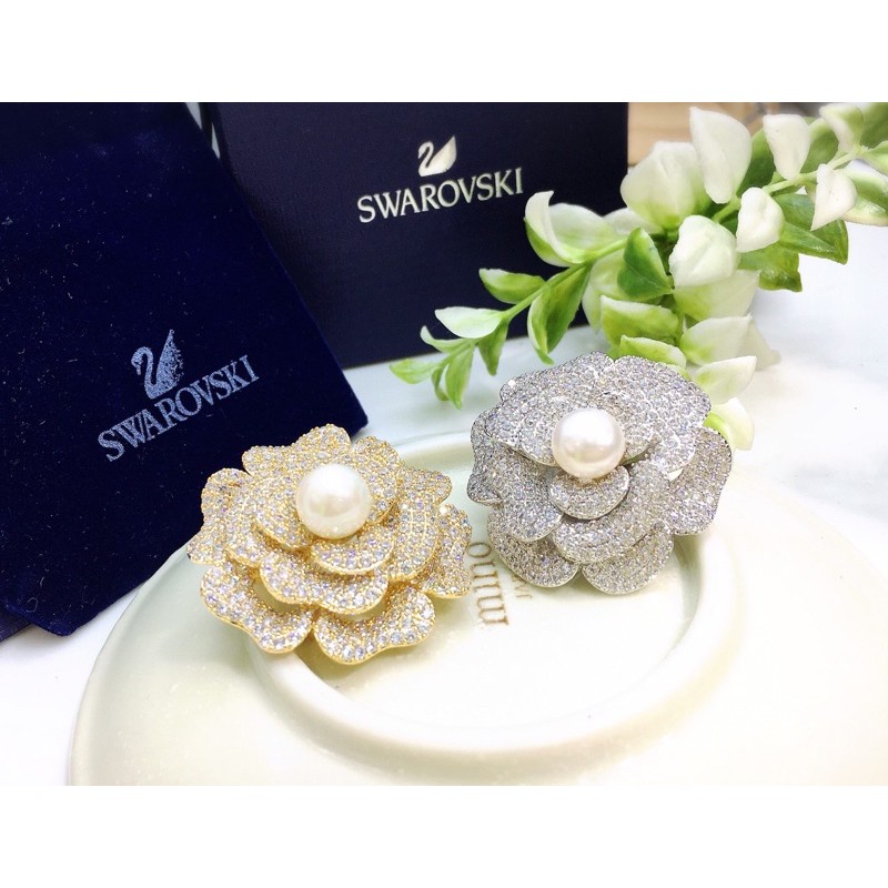 พร้อมส่ง-เข็มกลัดติดเสื้อออกงาน-ดอกไม้ฝังเพชร-มุกชู-หรูหรา-เลอค่า-ใส่สวยระยิบระยับ-เล่นไฟ