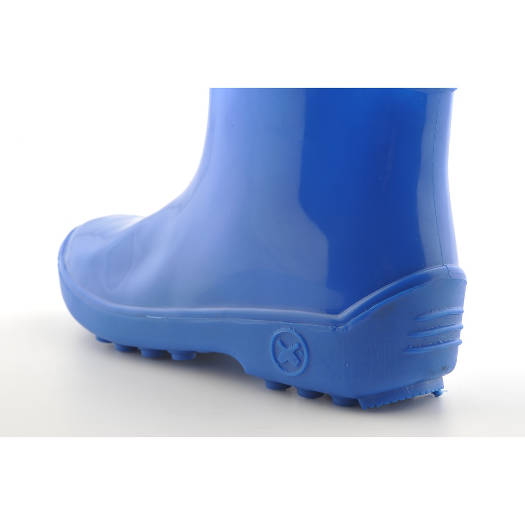 ภาพหน้าปกสินค้า(ของแท้)รองเท้าบูทป้องกันเชื้อโรค / กันสารเคมี / กันน้ำ / กันลื่น ยี่ห้อโบลว์ลิ่งน สูง 6" สีฟ้า รุ่น 3500B จากร้าน precious2thing บน Shopee