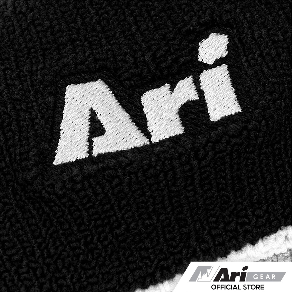 ari-wristband-black-white-ผ้ารัดข้อมือซับเหงื่อ-อาริ-ริสแบนด์-สีดำขาว