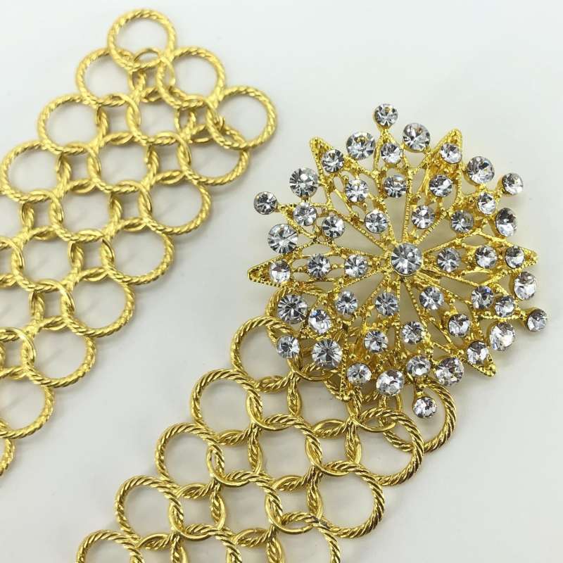 vintage-jewelry-เครื่องประดับชุดไทย-เข็มขัดสีทอง
